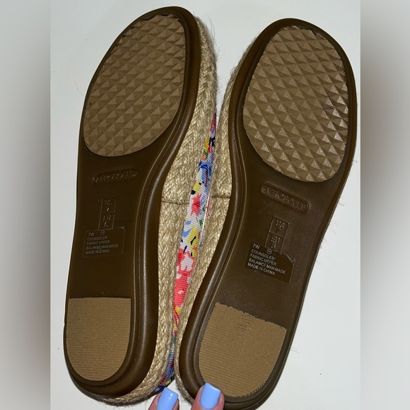 Aerosoles Counsoler Stitch N’ Turn Slip-On Shoes - Picture 9 of 9